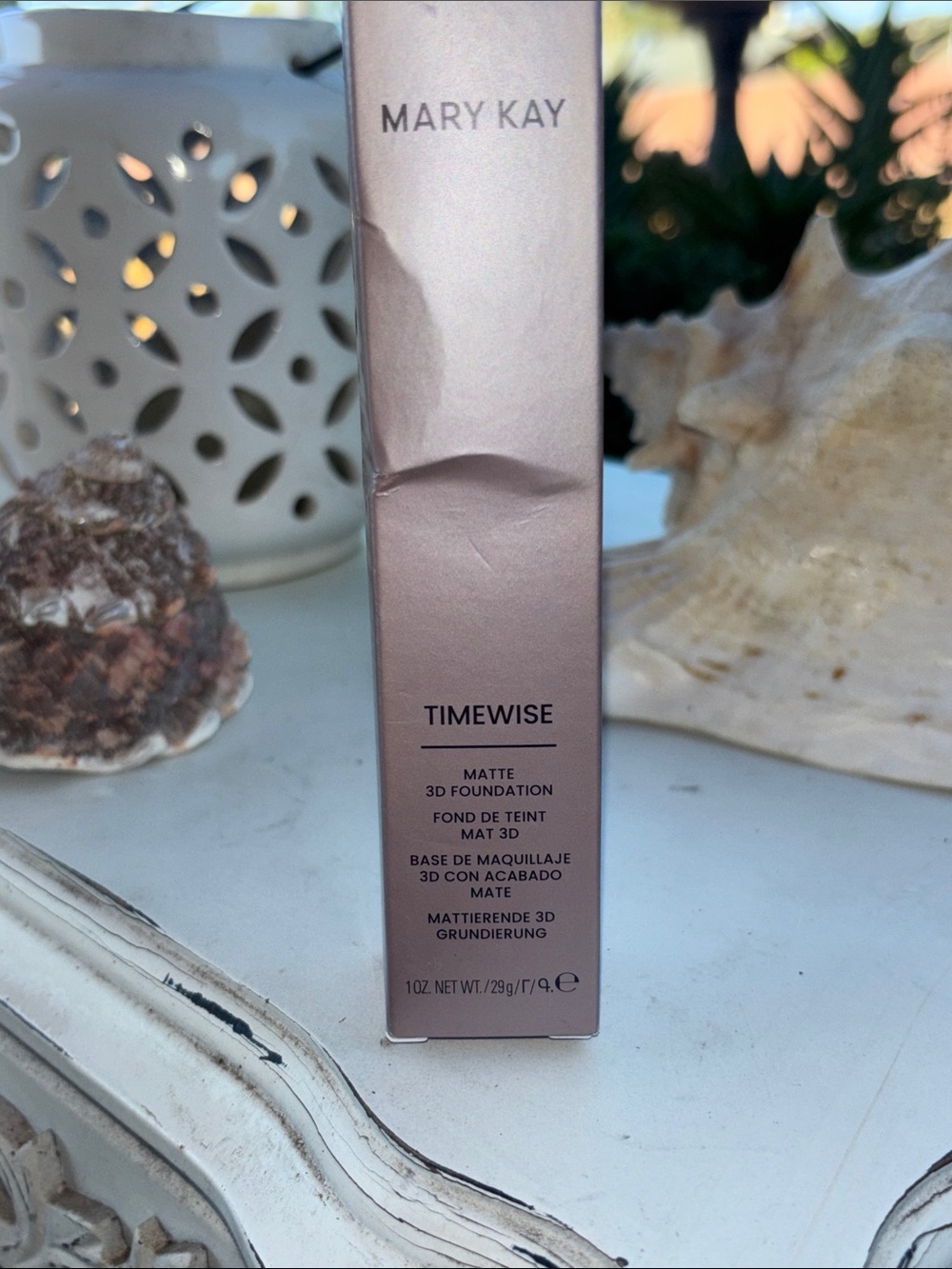 Mary Kay Timewise Matte 3D Foundation - light